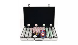 650 4 aces aluminum poker chip set