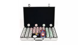 650 4 aces aluminum poker chip set